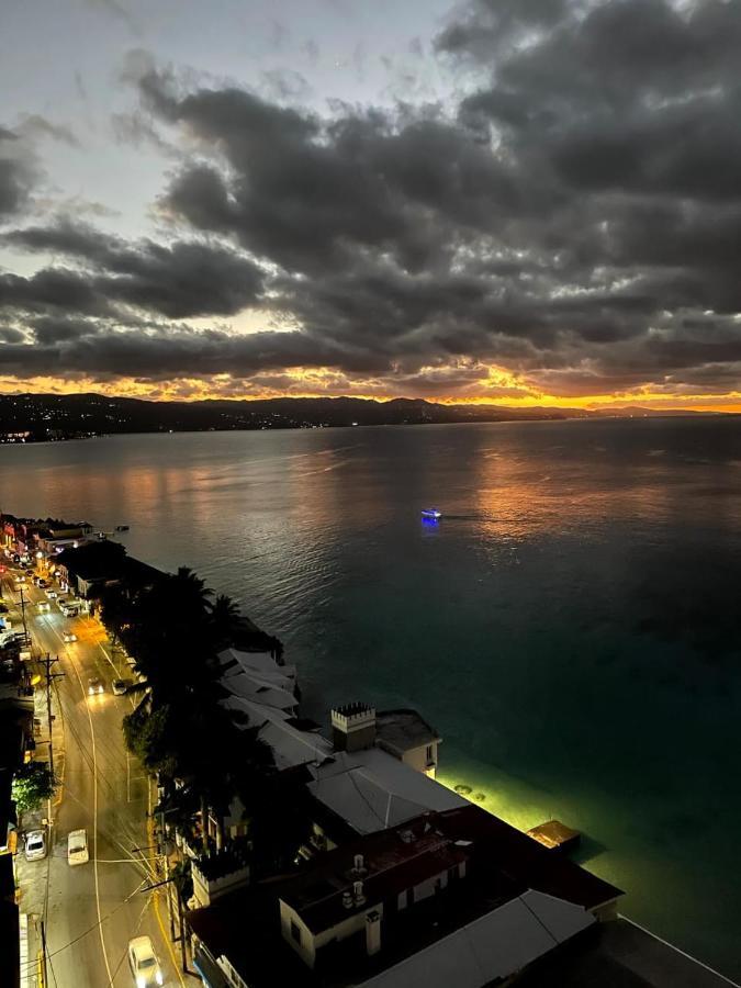 Deluxe Montego Bay Club Studio & Suites Exterior foto