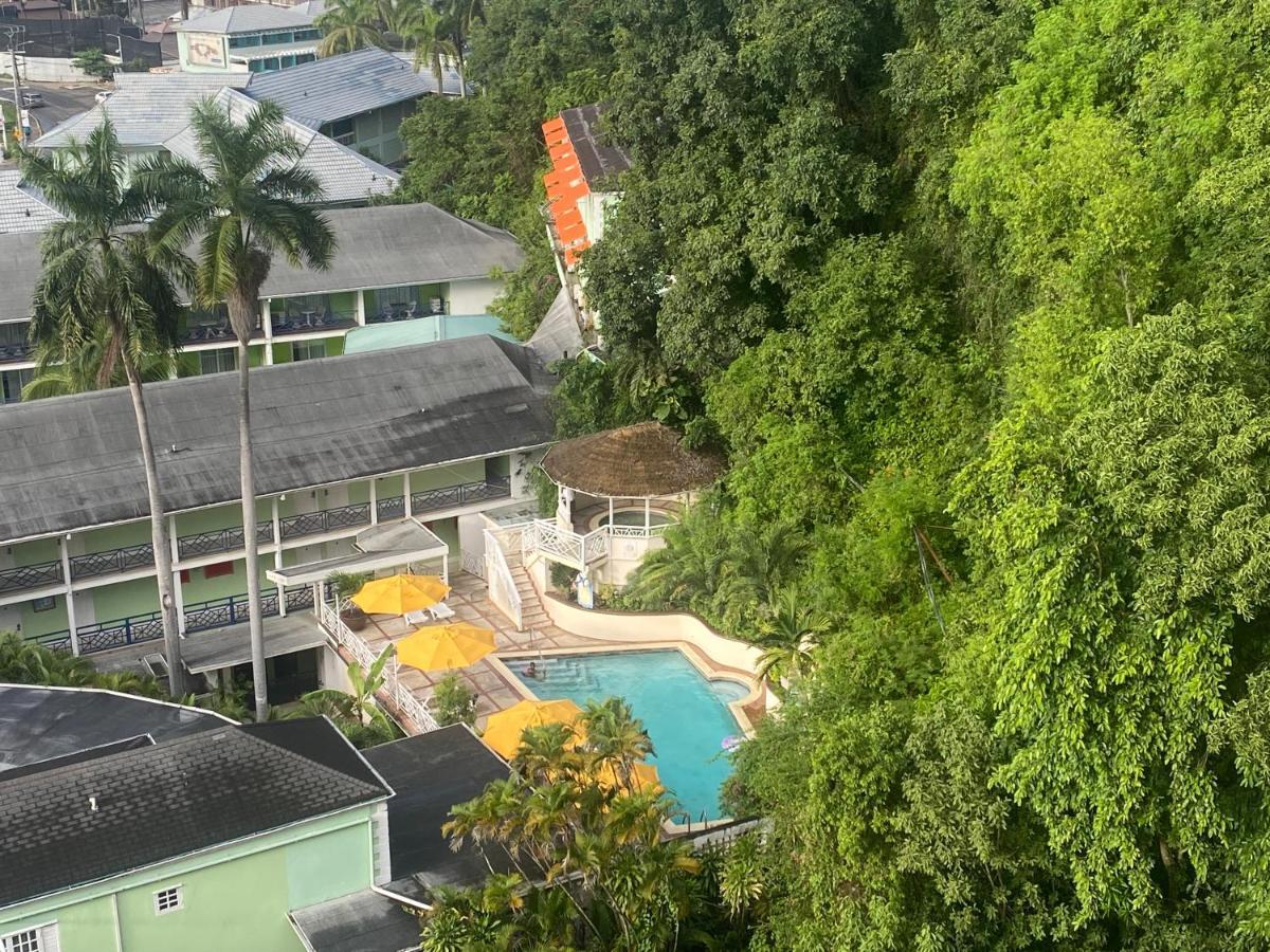 Deluxe Montego Bay Club Studio & Suites Exterior foto